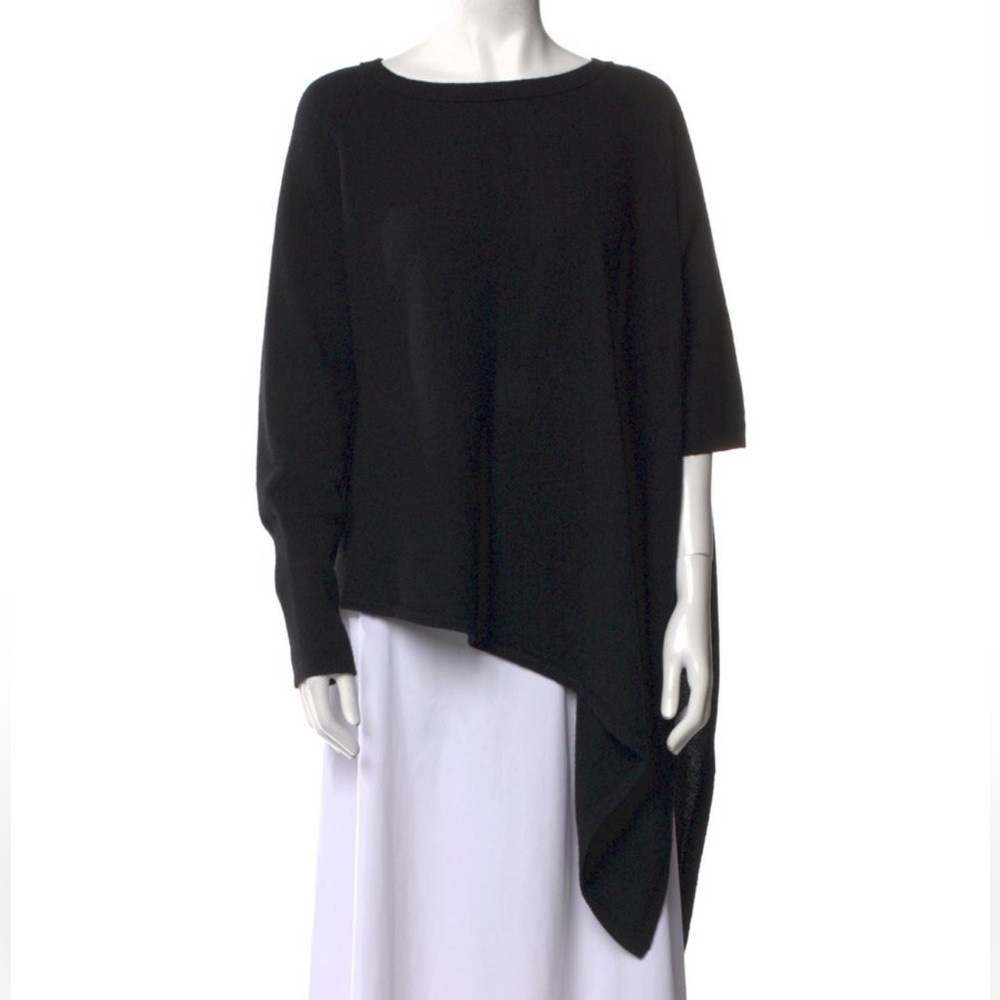 360 Cashmere
Cashmere Bateau Neckline Sweater